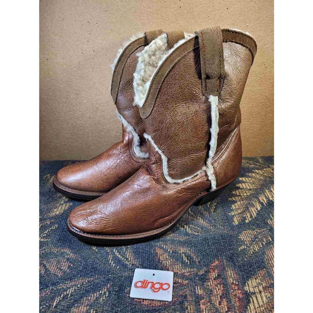 Dingo Women's Shearling Tan Boots- Size 8- NWT